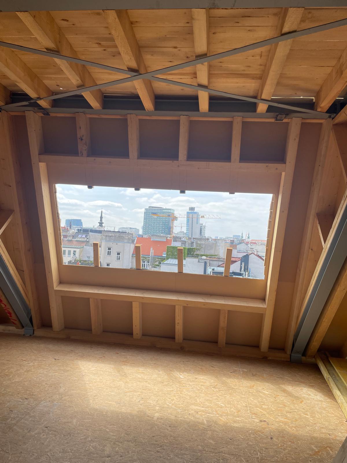 Dachbodenausbau und Dachbodensanierung Vikantebau 8