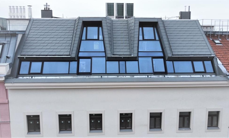 Dachbodenausbau und Dachbodensanierung Vikantebau 15