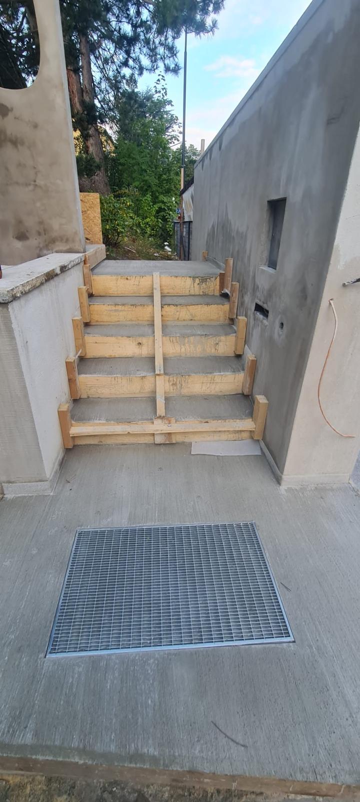 Hauseingang Sanierung Vikantebau 6